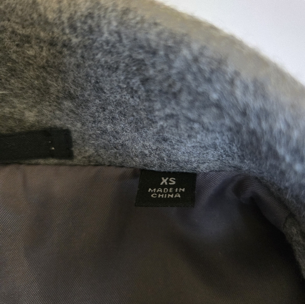 UNIQLO Wool And Cashmere Gray Women's Coat.Size XS - Picture 6 of 12